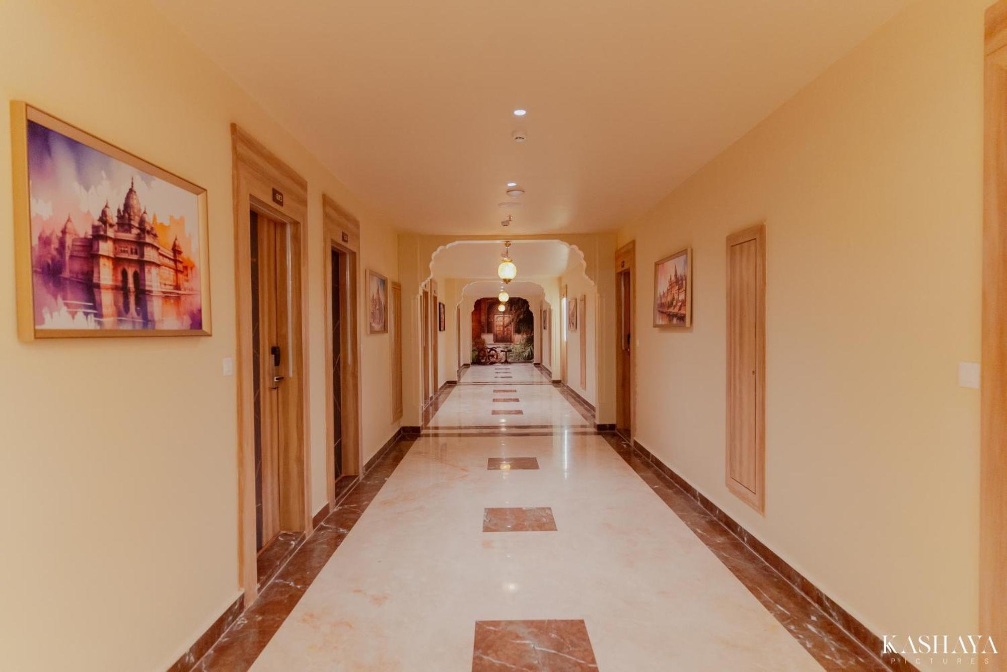 Hotel Ratan Mahal Datia Екстер'єр фото